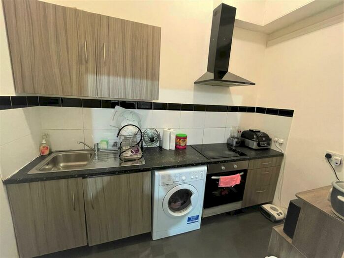 1 Bedroom Flat To Rent In St. James Road, Leicester, LE2