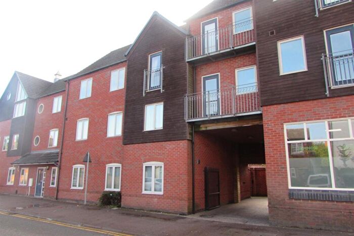 2 Bedroom Flat To Rent In Sycamore Street, Blaby, Leicester, LE8