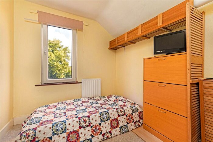 3 Bedroom Terraced House For Sale In Cowper Road, Cambridge, CB1