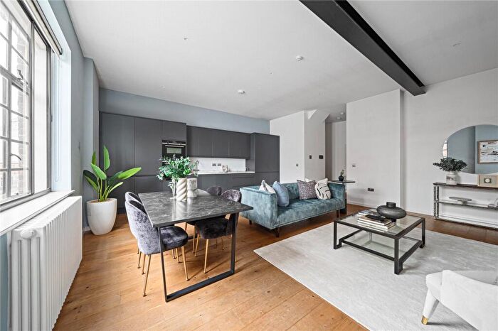 2 Bedroom Apartment For Sale In Ransomes Dock, London, SW11