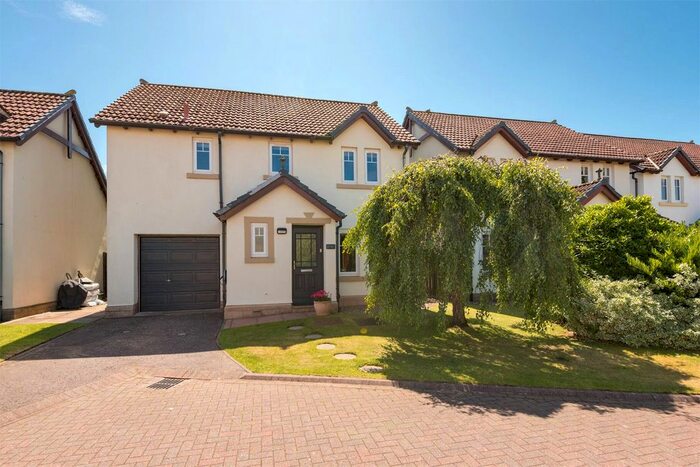 4 Bedroom Detached House For Sale In West Fenton Gait, Gullane, East Lothian, EH31
