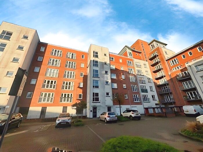 1 Bedroom Apartment For Sale In Avenel Way, Poole, BH15