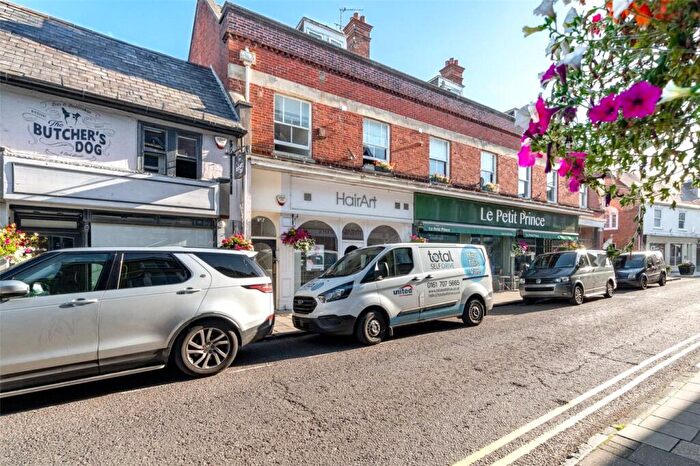 2 Bedroom Apartment To Rent In East Street, Wimborne, Dorset, BH21