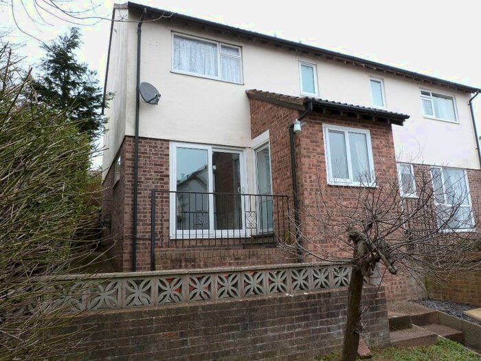 2 Bedroom Semi-Detached House To Rent In Higher Exwick Hill, Exeter, EX4