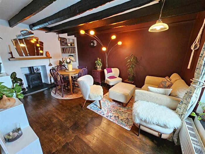 2 Bedroom Terraced House For Sale In Old Exeter Road, Tavistock, PL19
