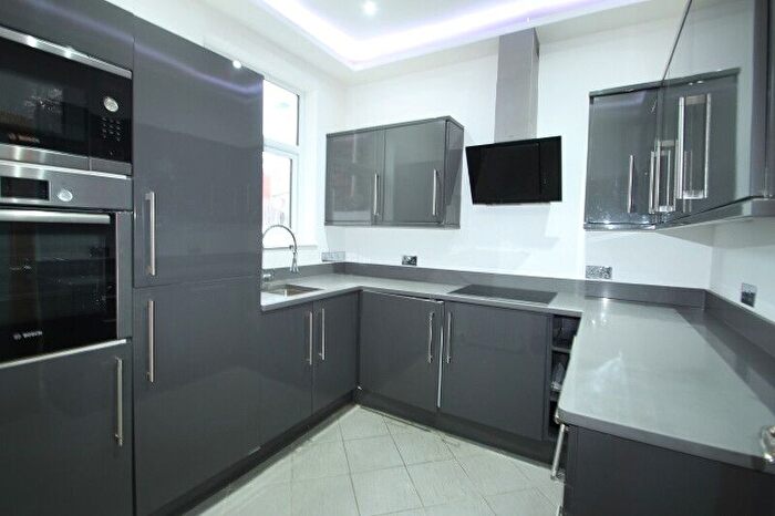 1 Bedroom Flat To Rent In Neville Road, Croydon, Croydon, CR0