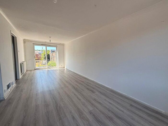 3 Bedroom Semi-Detached House To Rent In Newburry Crescent, SL4