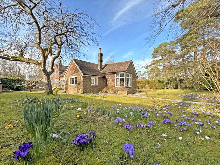 4 Bedroom Detached House For Sale In East Grinstead, West Sussex, RH19