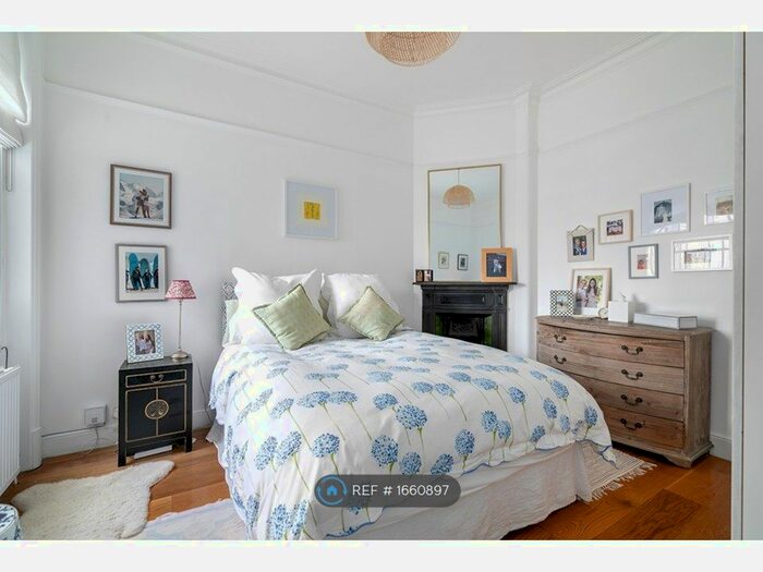 3 Bedroom Flat To Rent In Ranelagh Gardens, London, W6