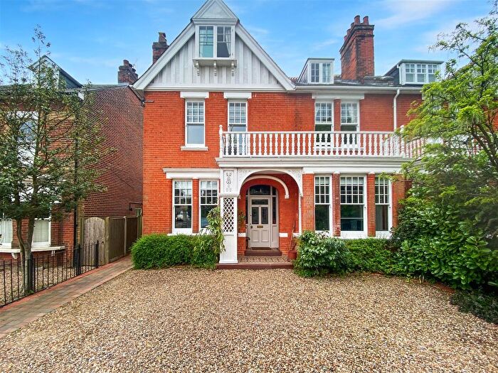 5 Bedroom Semi-Detached House To Rent In Creffield Road, Lexden, CO3