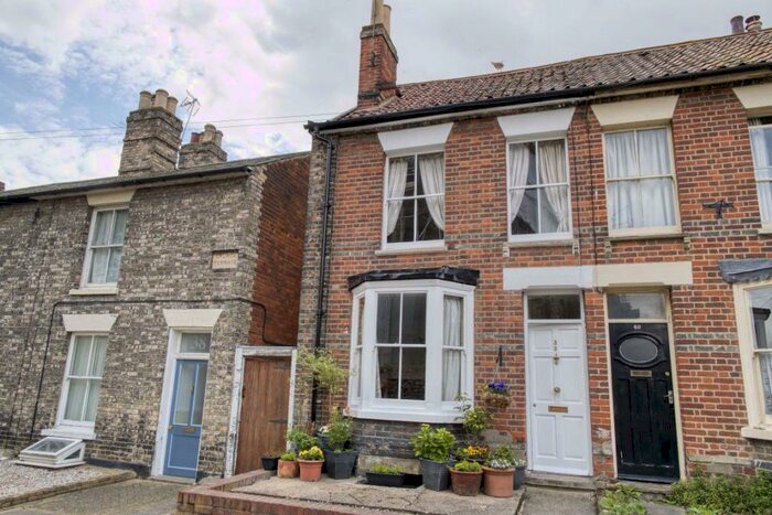 2 Bedroom Terraced House To Rent In Church Row, Bury St Edmunds, IP33