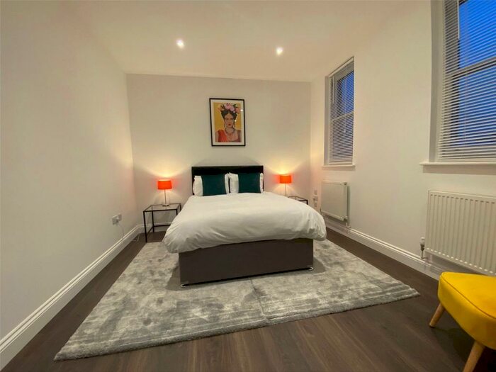 1 Bedroom Apartment To Rent In Burberry House, Basingstoke, Hampshire, RG21