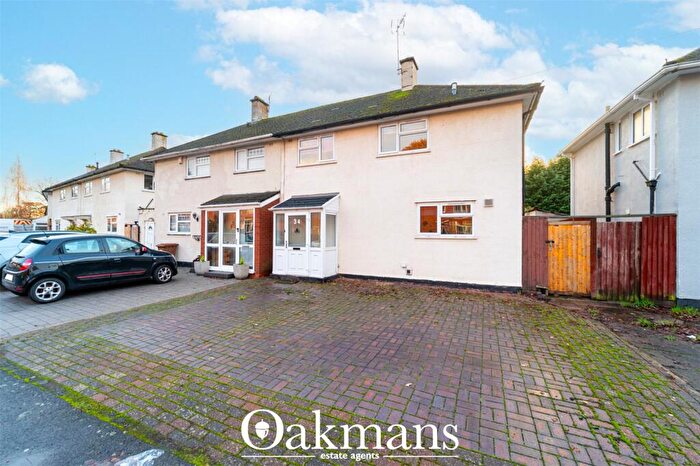 3 Bedroom Semi Detached House For Sale In Shirley Park Road, Shirley, Solihull, West Midlands, B90