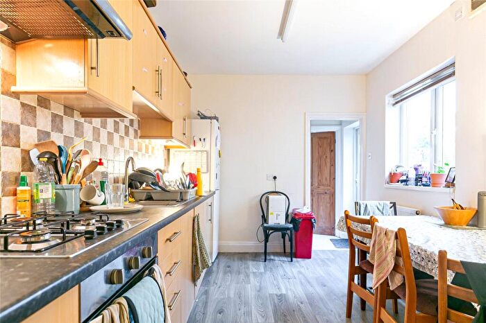 5 Bedroom Terraced House To Rent In Hamilton Road, Southville, Bristol, BS3