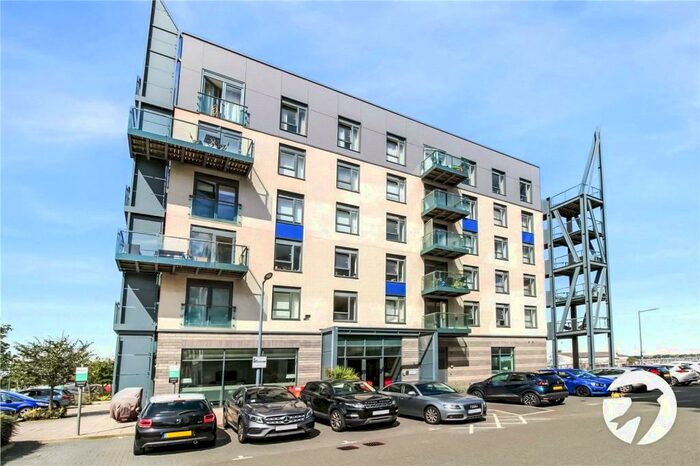 1 Bedroom Flat To Rent In Ocean Drive, Gillingham, Kent, ME7