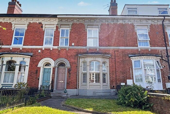 5 Bedroom Terraced House For Sale In Alcester Road, Moseley, B13