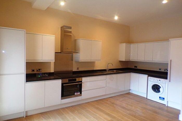 1 Bedroom Flat To Rent In - Dudley Street, Wolverhampton, WV1