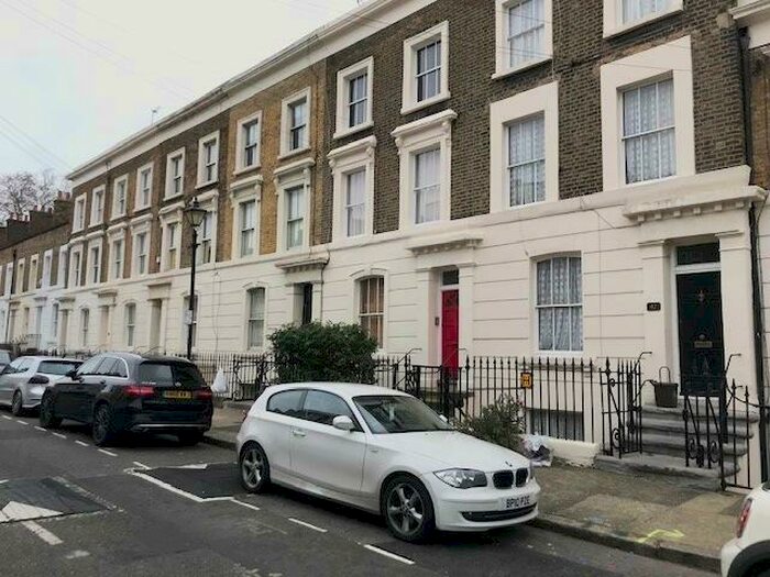 2 Bedroom Flat To Rent In Cephas Avenue, London, E1