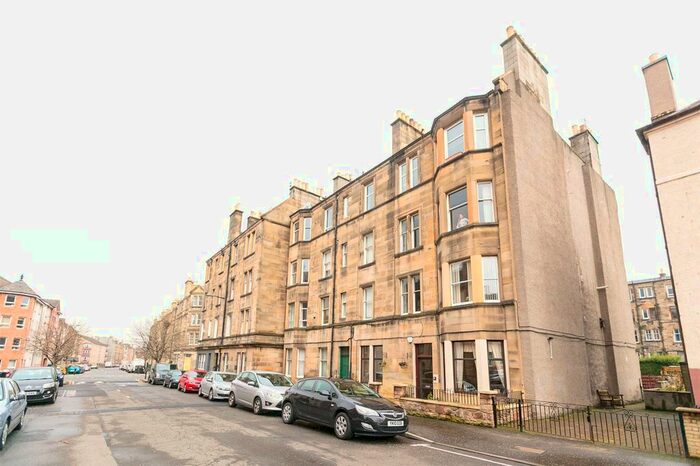 2 Bedroom Flat To Rent In Dickson Street, Leith, Edinburgh, EH6