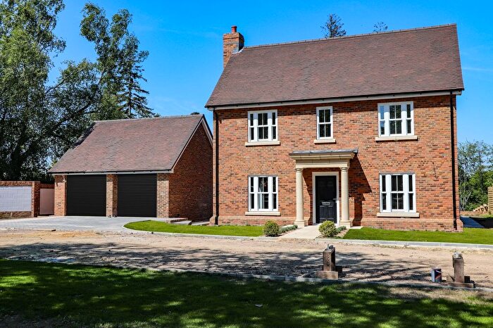 5 Bedroom Detached House For Sale In North Trade Road, Battle, TN33