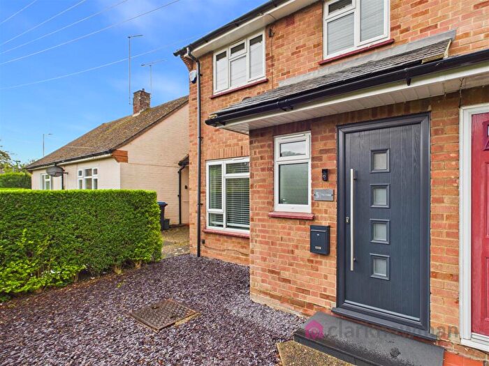 2 Bedroom End Of Terrace House For Sale In The Oxleys, Old Harlow, CM17