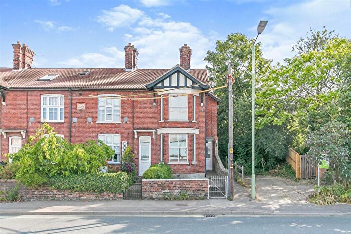 2 Bedroom End Of Terrace House To Rent In Girling Street, Sudbury, CO10