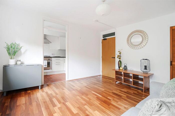 1 Bedroom Flat To Rent In Heriot Hill Terrace, Edinburgh, EH7