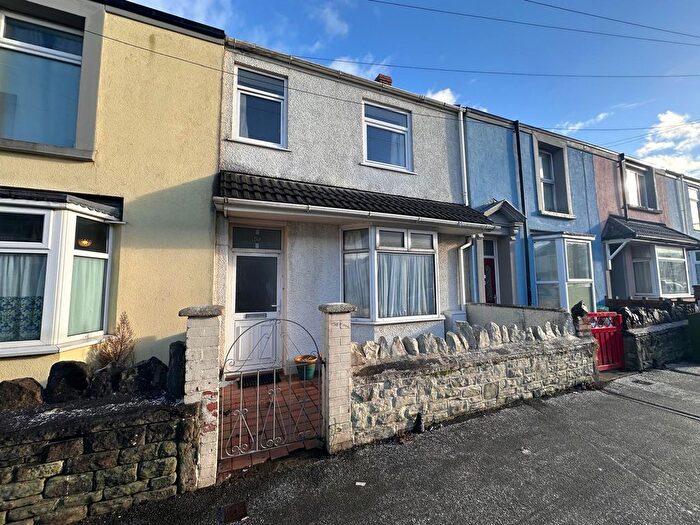 3 Bedroom Terraced House To Rent In Argyle Street, Sandfields, Swansea, SA1