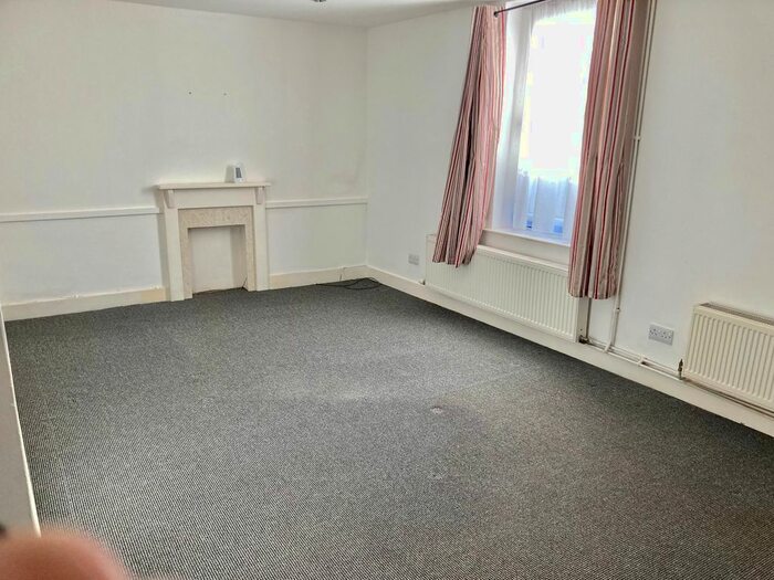 1 Bedroom Flat To Rent In Clifton Street, Margate, CT9
