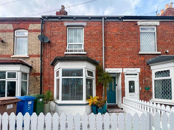 2 Bedroom Terraced House For Sale In Princes Avenue, Withernsea, East Riding Of Yorkshire, HU19