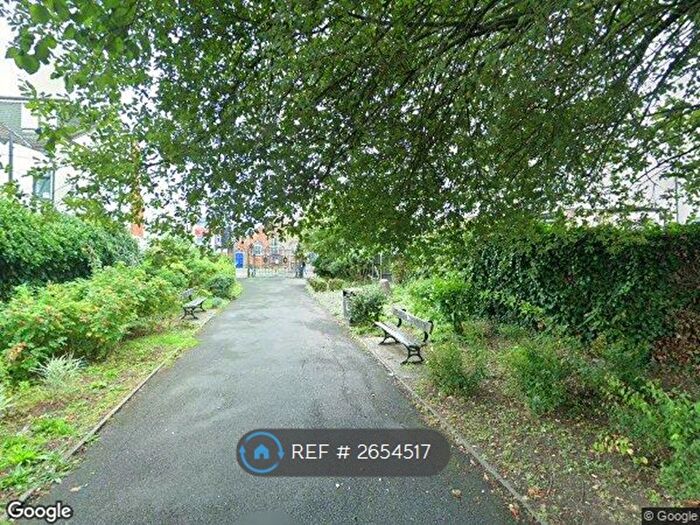 3 Bedroom Flat To Rent In Pinner Road, Harrow, HA1