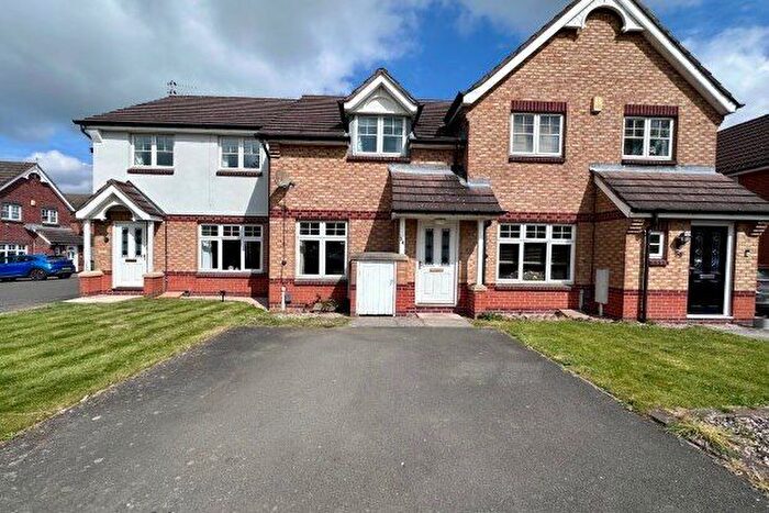 2 Bedroom Property To Rent In Orchard Close, Loughborough, LE12