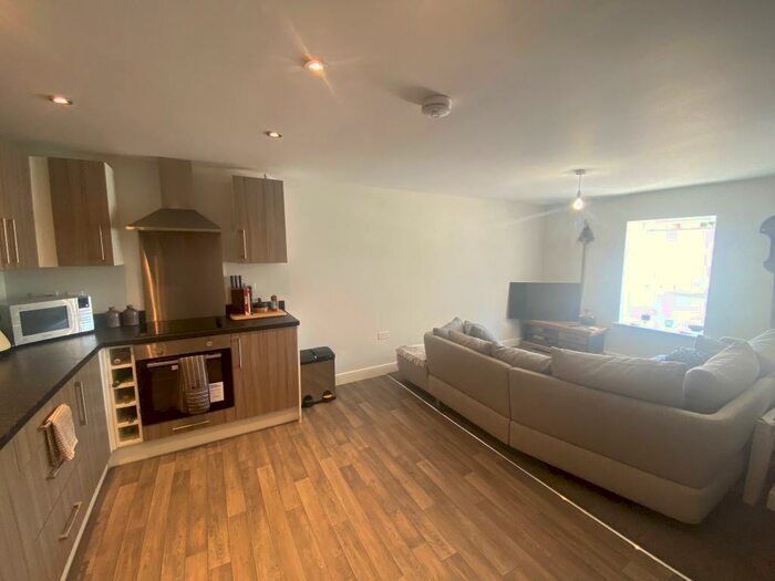 2 Bedroom Apartment To Rent In Old Brewery Yard, Kimberley, Nottingham, NG16