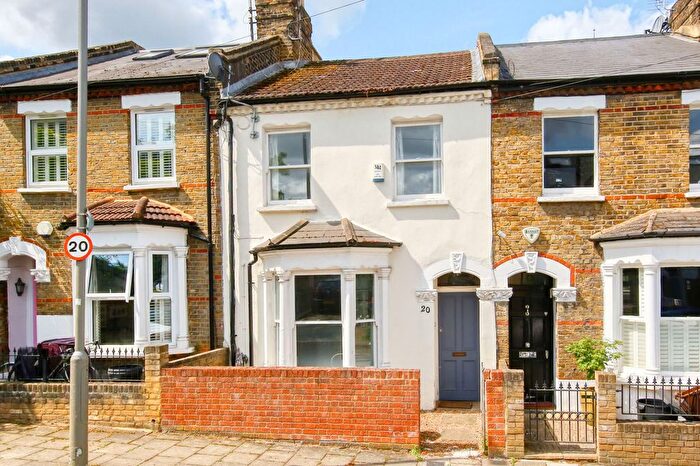 3 Bedroom Terraced House To Rent In Tonsley Street, Wandsworth, SW18