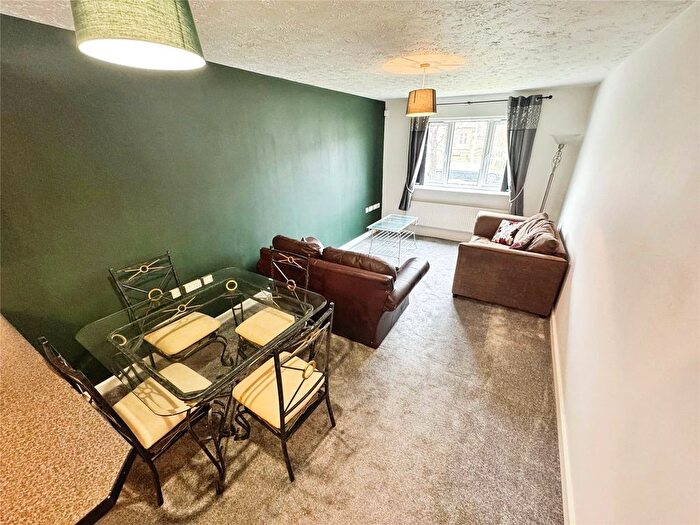 2 Bedroom Flat To Rent In Collegiate Way, Swinton, Manchester, Greater Manchester, M27