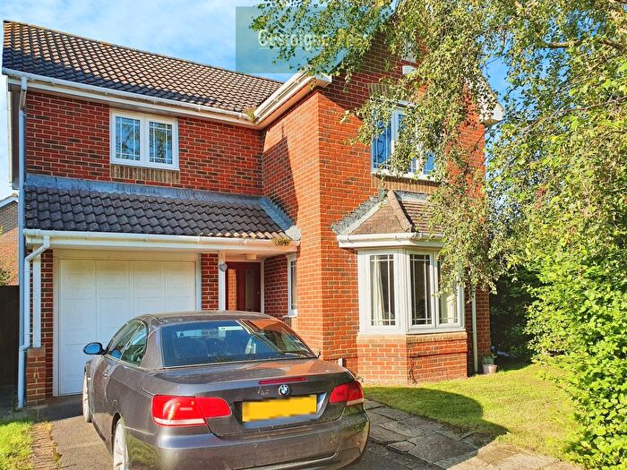 3 Bedroom Property To Rent In Six Acres Slinfold, Horsham, RH13