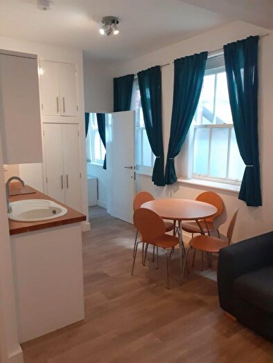 1 Bedroom Apartment To Rent In Bedford Suites, Dame Alice Street, Bedford, Bedfordshire, - £ Pcm, MK40