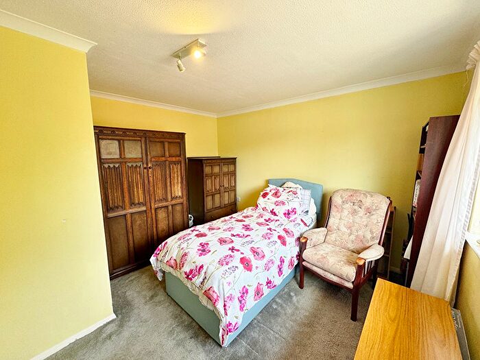 3 Bedroom End Terrace House For Sale In Garnier Park, Wickham, Fareham, PO17
