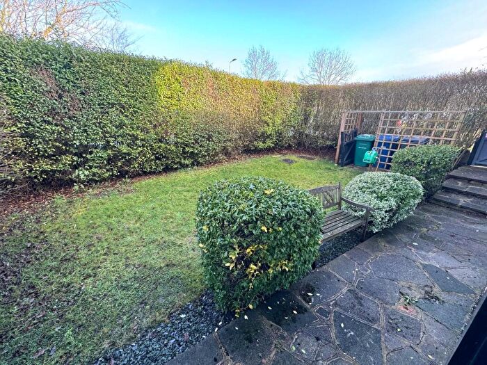 2 Bedroom End Of Terrace House To Rent In The Fairway, London, NW7
