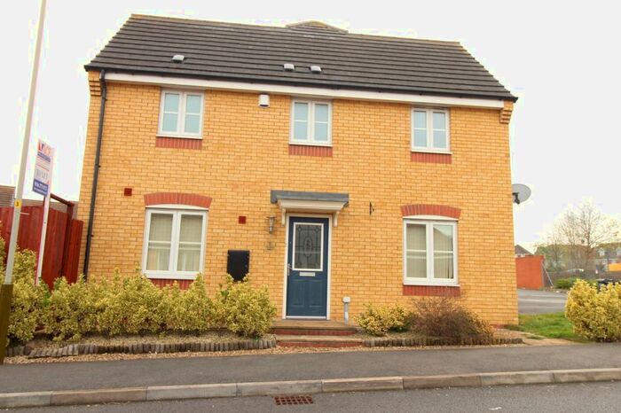 3 Bedroom Semi-Detached House To Rent In Sharow Road, Leicester, Leicestershire, LE5