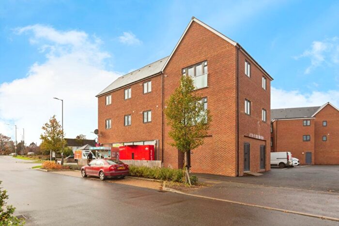 2 Bedroom Flat For Sale In Ward Street, Aylesbury, Buckinghamshire, HP22