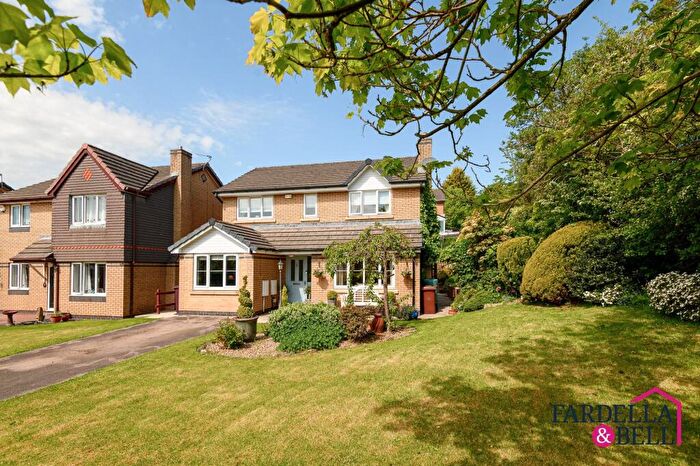 4 Bedroom Detached House For Sale In Tinedale View, Padiham, BB12