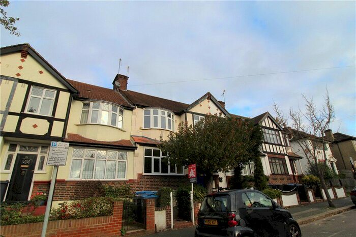 3 Bedroom Terraced House To Rent In Temple Road, Croydon, CR0