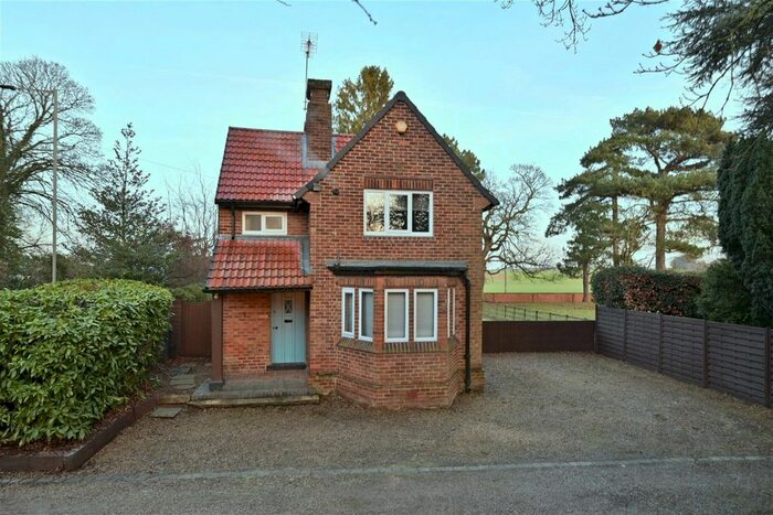 2 Bedroom Cottage To Rent In The Lodge, Hutton Bank, Ripon, HG4