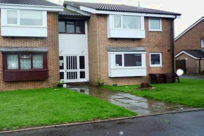 1 Bedroom Flat To Rent In Meadowcroft, Rhoose, Vale Of Glamorgan CF62