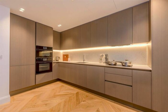 3 Bedroom Flat To Rent In Millbank, London, SW1P