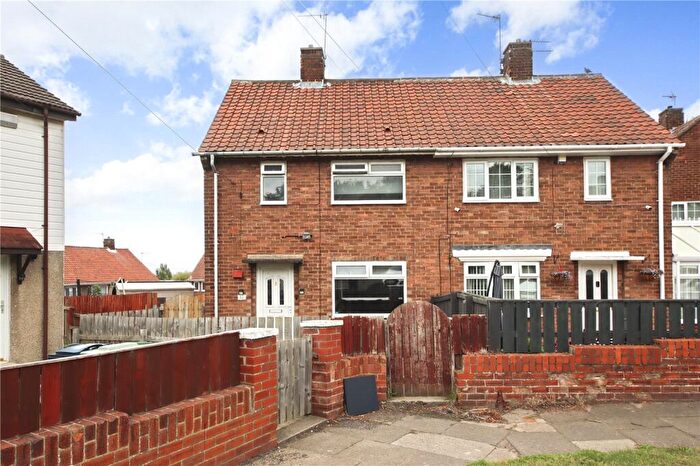 2 Bedroom Semi Detached House To Rent In Monkton, Leam Lane, Gateshead, NE10