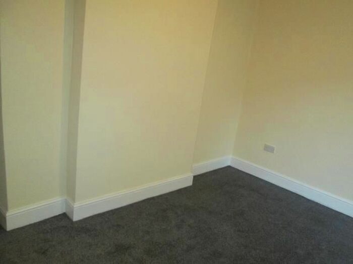 2 Bedroom Terraced House To Rent In Cambridge Street, Brierfield, Nelson, Lancashire BB9
