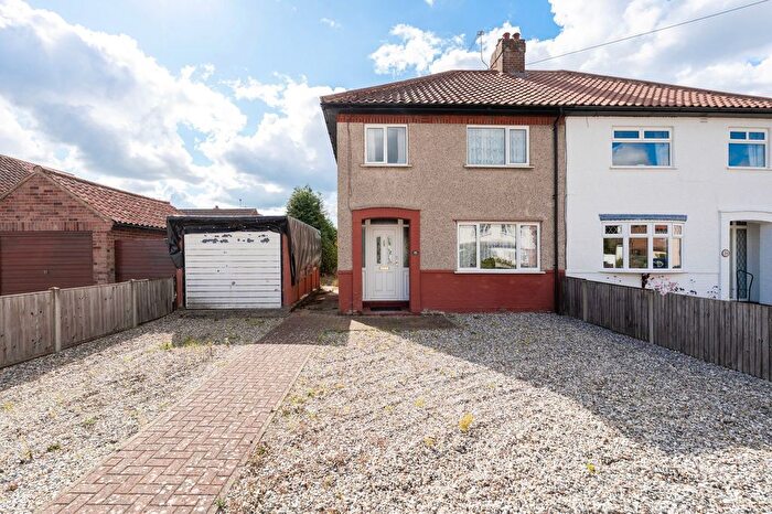 3 Bedroom Semi Detached House For Sale In Russell Avenue, Sprowston, NR7