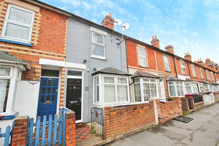 2 Bedroom Terraced House For Sale In Kensington Road, Reading, RG30